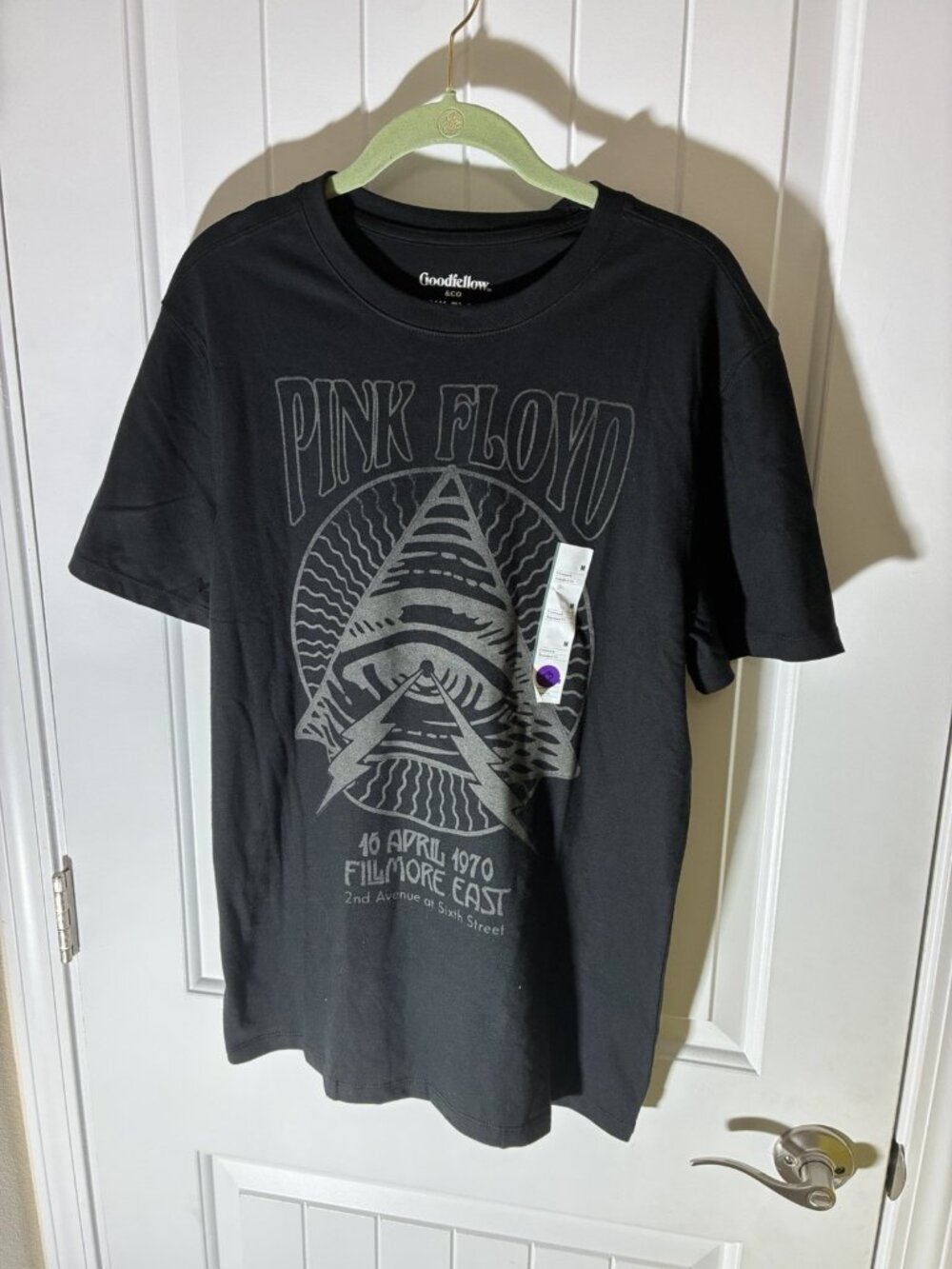 Good Fellow Pink Floyd Tee In Black Size Medium